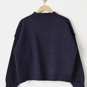 Guernsey Cropped "Navy Blue"
